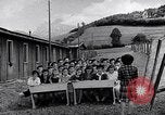 Immagine di UNRRA sfollati camp Admont Austria, 1946, secondo 62 filmato di repertorio 65675037242