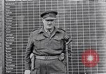 Standbild Belsen Konzentrationslager Niedersachsen Deutschland, 1945, aus Sekunde 11 historischem Filmmaterial Videoclip 65675037243