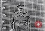 Standbild Belsen Konzentrationslager Niedersachsen Deutschland, 1945, aus Sekunde 12 historischem Filmmaterial Videoclip 65675037243