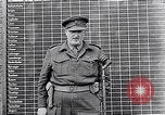 Standbild Belsen Konzentrationslager Niedersachsen Deutschland, 1945, aus Sekunde 25 historischem Filmmaterial Videoclip 65675037243