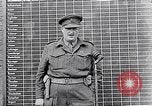 Standbild Belsen Konzentrationslager Niedersachsen Deutschland, 1945, aus Sekunde 37 historischem Filmmaterial Videoclip 65675037243