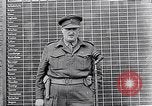 Standbild Belsen Konzentrationslager Niedersachsen Deutschland, 1945, aus Sekunde 38 historischem Filmmaterial Videoclip 65675037243
