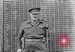 Standbild Belsen Konzentrationslager Niedersachsen Deutschland, 1945, aus Sekunde 39 historischem Filmmaterial Videoclip 65675037243