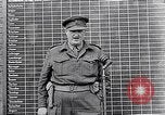 Standbild Belsen Konzentrationslager Niedersachsen Deutschland, 1945, aus Sekunde 45 historischem Filmmaterial Videoclip 65675037243