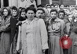 Standbild Belsen Konzentrationslager Niedersachsen Deutschland, 1945, aus Sekunde 40 historischem Filmmaterial Videoclip 65675037244
