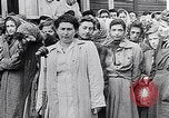 Standbild Belsen Konzentrationslager Niedersachsen Deutschland, 1945, aus Sekunde 44 historischem Filmmaterial Videoclip 65675037244