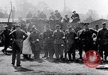 Standbild Bergen Belsen Konzentrationslager Niedersachsen Deutschland, 1945, aus Sekunde 24 historischem Filmmaterial Videoclip 65675037245