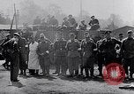 Standbild Bergen Belsen Konzentrationslager Niedersachsen Deutschland, 1945, aus Sekunde 27 historischem Filmmaterial Videoclip 65675037245