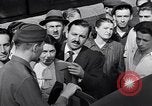 Immagine di Sfollati' Center Bensheim Germania, 1946, secondo 16 filmato di repertorio 65675037246