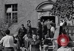 Immagine di Sfollati' Center Bensheim Germania, 1946, secondo 54 filmato di repertorio 65675037247