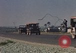 Standbild Heavy Traffic in Märkten Vietnam, 1967, aus Sekunde 26 historischem Filmmaterial Videoclip 65675037262