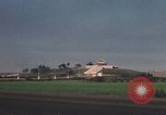 Standbild Heavy Traffic in Märkten Vietnam, 1967, aus Sekunde 35 historischem Filmmaterial Videoclip 65675037262