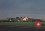 Standbild Heavy Traffic in Märkten Vietnam, 1967, aus Sekunde 36 historischem Filmmaterial Videoclip 65675037262