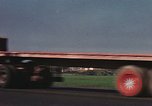 Standbild Heavy Traffic in Märkten Vietnam, 1967, aus Sekunde 37 historischem Filmmaterial Videoclip 65675037262