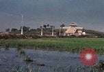 Standbild Heavy Traffic in Märkten Vietnam, 1967, aus Sekunde 51 historischem Filmmaterial Videoclip 65675037262
