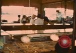 Standbild diverse Geschäfte am Markt Vietnam, 1967, aus Sekunde 14 historischem Filmmaterial Videoclip 65675037263