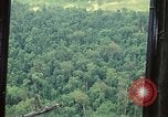Standbild 173rd Assault Helicopter Company Lai Khe Süd Vietnam, 1967, aus Sekunde 19 historischem Filmmaterial Videoclip 65675037272