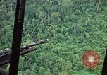 Standbild 173rd Assault Helicopter Company Lai Khe Süd Vietnam, 1967, aus Sekunde 27 historischem Filmmaterial Videoclip 65675037272