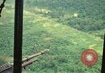 Standbild 173rd Assault Helicopter Company Lai Khe Süd Vietnam, 1967, aus Sekunde 55 historischem Filmmaterial Videoclip 65675037272
