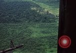 Standbild 173rd Assault Helicopter Company Lai Khe Süd Vietnam, 1967, aus Sekunde 60 historischem Filmmaterial Videoclip 65675037272
