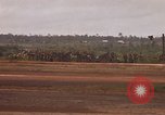Standbild 173rd Assault Helicopter Company Lai Khe Süd Vietnam, 1967, aus Sekunde 27 historischem Filmmaterial Videoclip 65675037277