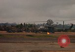 Standbild 173rd Assault Helicopter Company Lai Khe Süd Vietnam, 1967, aus Sekunde 47 historischem Filmmaterial Videoclip 65675037277