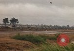 Standbild 173rd Assault Helicopter Company Lai Khe Süd Vietnam, 1967, aus Sekunde 53 historischem Filmmaterial Videoclip 65675037277