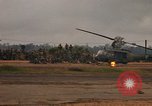 Standbild 173rd Assault Helicopter Company Lai Khe Süd Vietnam, 1967, aus Sekunde 61 historischem Filmmaterial Videoclip 65675037277
