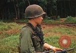 Immagine di US Army 1 soldati di fanteria Lai Khe Vietnam del Sud, 1967, secondo 23 filmato di repertorio 65675037278