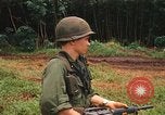 Immagine di US Army 1 soldati di fanteria Lai Khe Vietnam del Sud, 1967, secondo 31 filmato di repertorio 65675037278