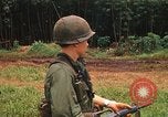 Immagine di US Army 1 soldati di fanteria Lai Khe Vietnam del Sud, 1967, secondo 33 filmato di repertorio 65675037278