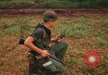Immagine di US Army 1 soldati di fanteria Lai Khe Vietnam del Sud, 1967, secondo 36 filmato di repertorio 65675037278