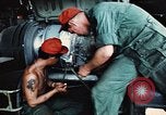 Image soldats en Red Caps Lai Khe Sud Vietnam, 1968, de la seconde 21 séquences d'archives historiques vidéo 65675037283