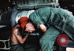 Image soldats en Red Caps Lai Khe Sud Vietnam, 1968, de la seconde 33 séquences d'archives historiques vidéo 65675037283