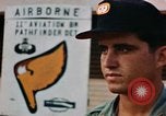 Immagine di Airlift Lai Khe Vietnam del Sud, 1968, secondo 35 filmato di repertorio 65675037285