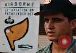 Immagine di Airlift Lai Khe Vietnam del Sud, 1968, secondo 45 filmato di repertorio 65675037285