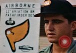 Immagine di Airlift Lai Khe Vietnam del Sud, 1968, secondo 46 filmato di repertorio 65675037285