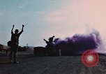 Image obusier aérotransportés Lai Khe Sud Vietnam, 1968, de la seconde 12 séquences d'archives historiques vidéo 65675037286