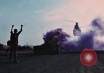 Image obusier aérotransportés Lai Khe Sud Vietnam, 1968, de la seconde 26 séquences d'archives historiques vidéo 65675037286
