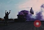 Image obusier aérotransportés Lai Khe Sud Vietnam, 1968, de la seconde 28 séquences d'archives historiques vidéo 65675037286