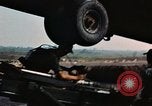 Image obusier aérotransportés Lai Khe Sud Vietnam, 1968, de la seconde 40 séquences d'archives historiques vidéo 65675037286