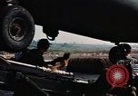 Image obusier aérotransportés Lai Khe Sud Vietnam, 1968, de la seconde 42 séquences d'archives historiques vidéo 65675037286