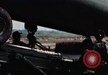 Image obusier aérotransportés Lai Khe Sud Vietnam, 1968, de la seconde 43 séquences d'archives historiques vidéo 65675037286