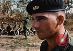 Image Patrouille de reconnaissance à longue portée Lai Khe Sud Vietnam, 1968, de la seconde 29 séquences d'archives historiques vidéo 65675037288