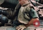 Image des soldats dans le casque de pétroliers Lai Khe Sud Vietnam, 1968, de la seconde 50 séquences d'archives historiques vidéo 65675037289