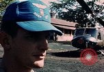 Immagine di I soldati in cappucci blu Lai Khe Vietnam del Sud, 1968, secondo 17 filmato di repertorio 65675037290