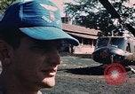 Immagine di I soldati in cappucci blu Lai Khe Vietnam del Sud, 1968, secondo 22 filmato di repertorio 65675037290
