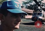 Immagine di I soldati in cappucci blu Lai Khe Vietnam del Sud, 1968, secondo 26 filmato di repertorio 65675037290