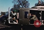 Immagine di I soldati in cappucci blu Lai Khe Vietnam del Sud, 1968, secondo 41 filmato di repertorio 65675037290