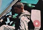 Immagine di I soldati in cappucci blu Lai Khe Vietnam del Sud, 1968, secondo 61 filmato di repertorio 65675037290